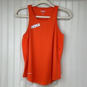 Hoka One One women’s performance tank